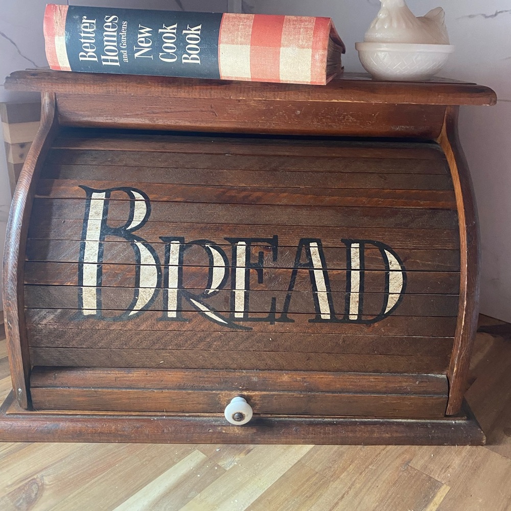Wooden Bread Box in Dark Brown with White Knob - Rustic Countertop Storage